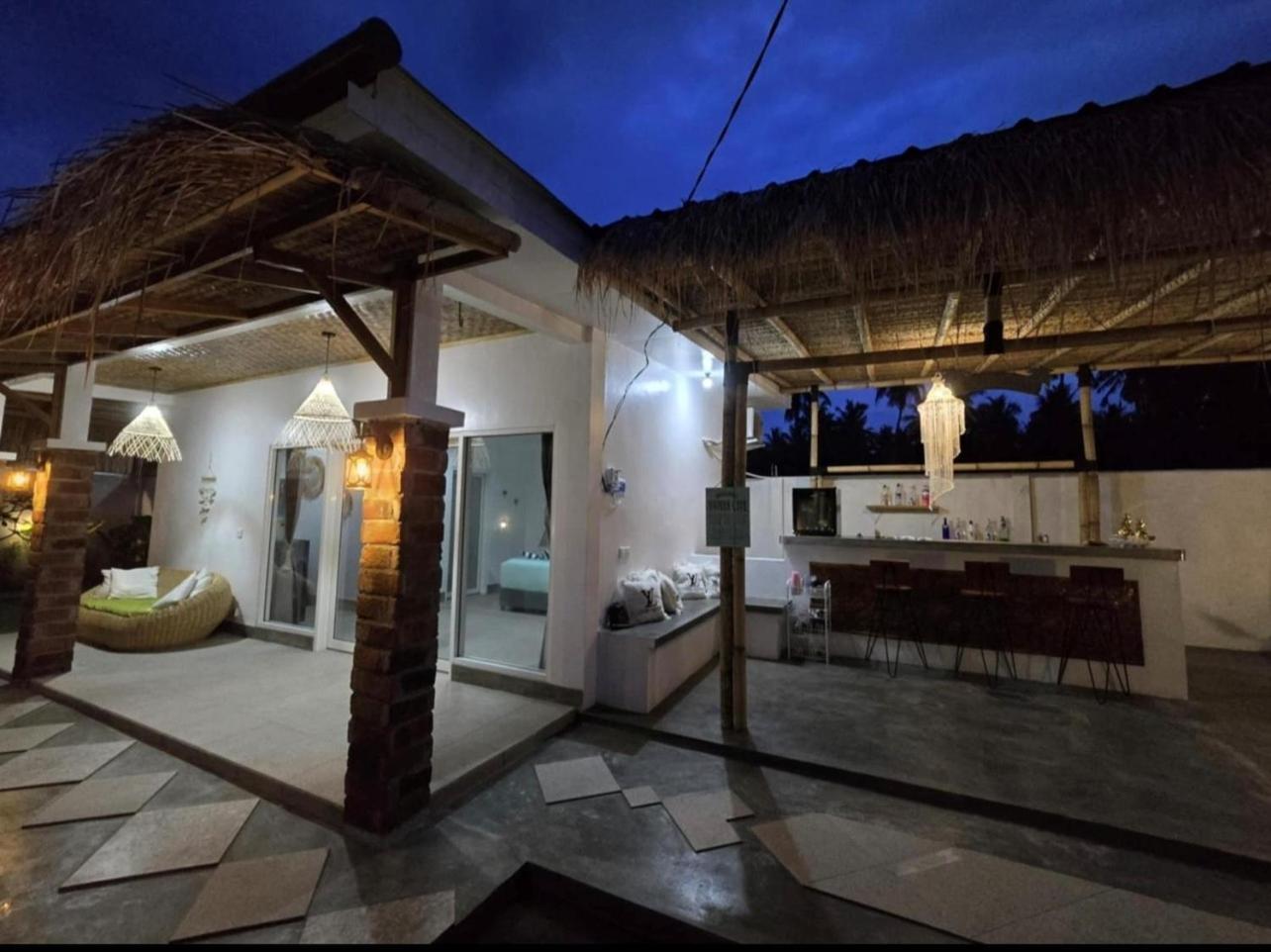 Buddy - Lombok Villa Pemenang